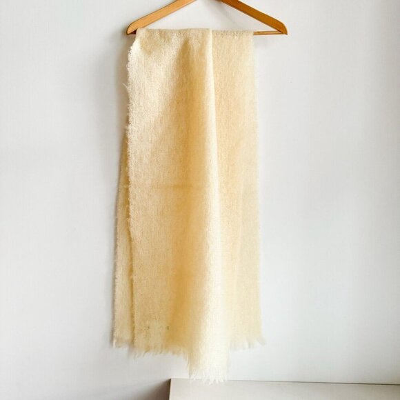 Vintage St. Michael wool Mohair Ivory Cream winter scarf - Picture 3 of 6